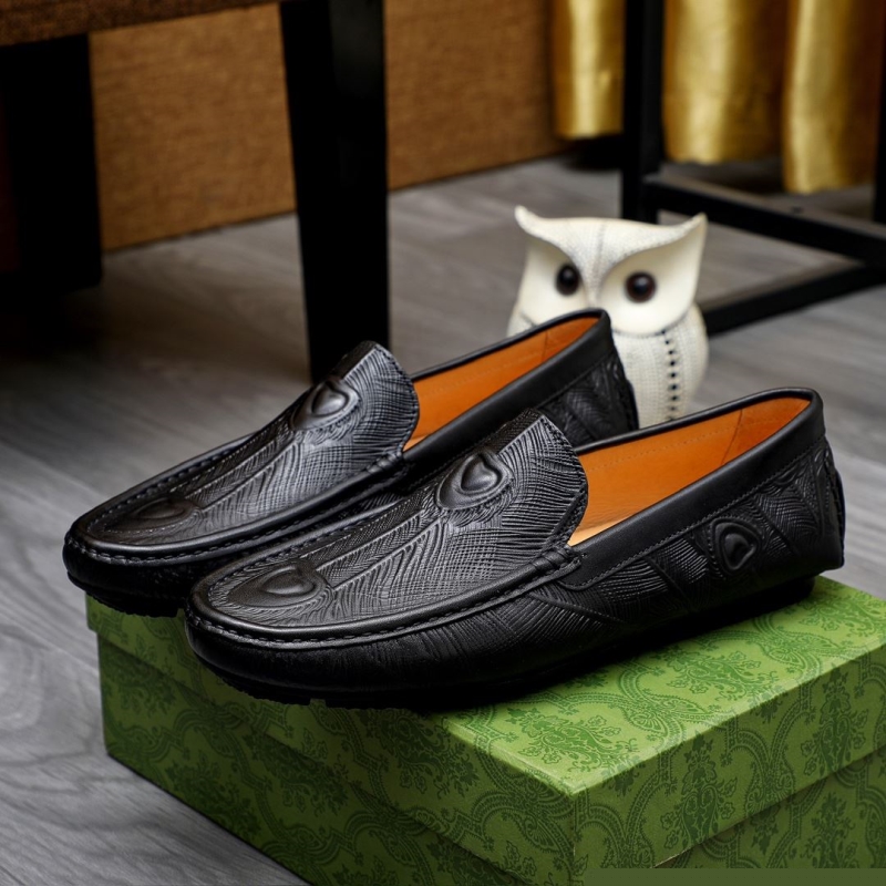 G*u*i leather shoes